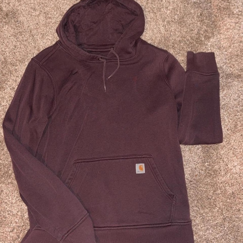 Women Maroon Carhartt hoodie